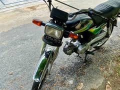 honda cd 70 condition 10by 10