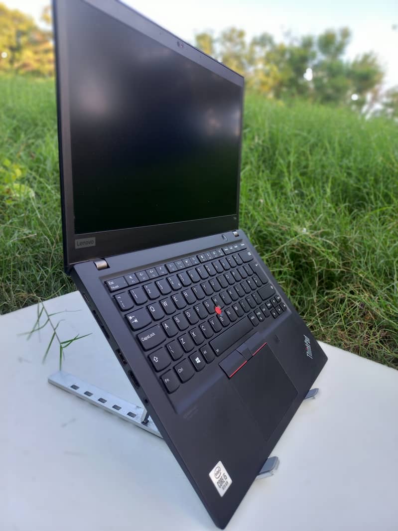 lenovo t14s ultraslim laptop 8