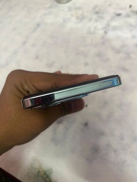 Infinix hot 40i 6