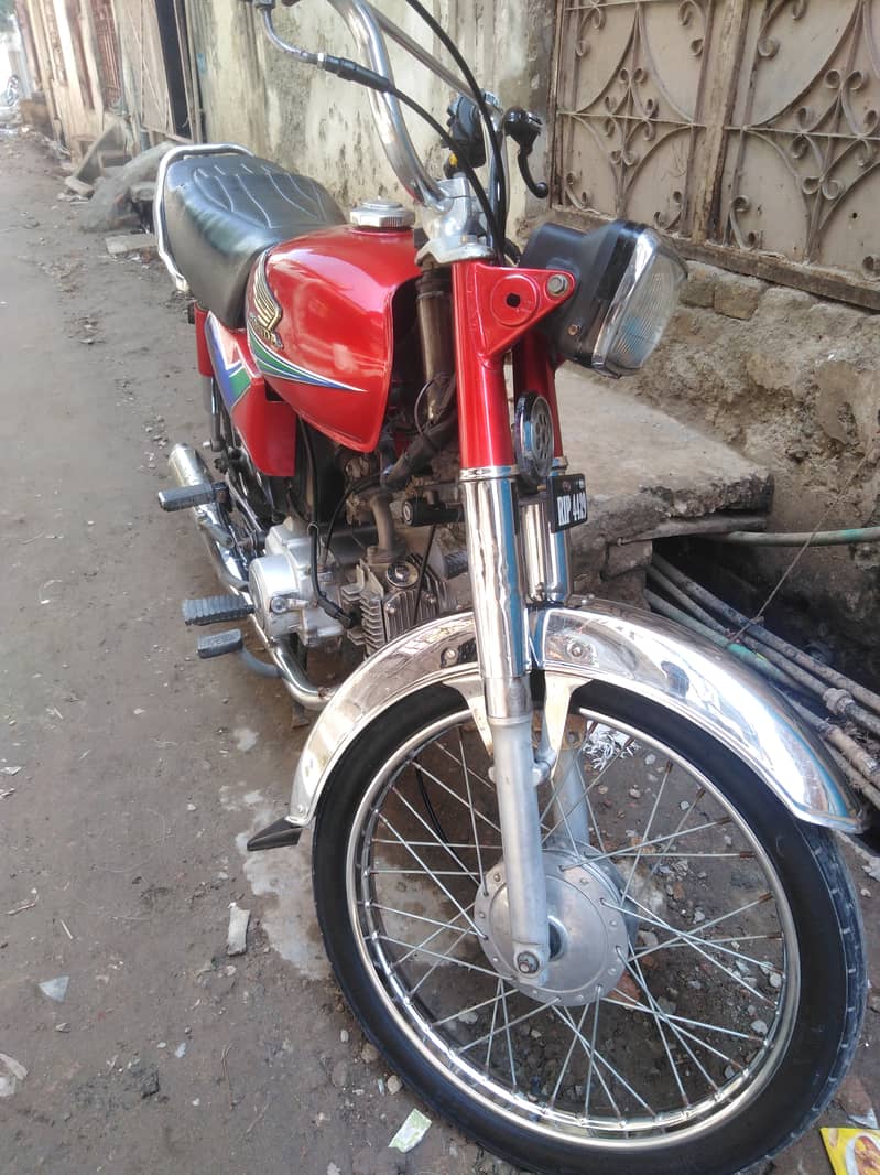 Honda CD 70 2013 3