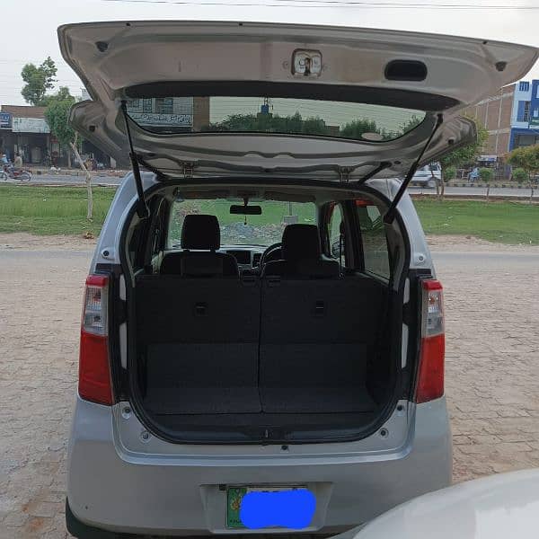 Suzuki Wagon R 2013 10