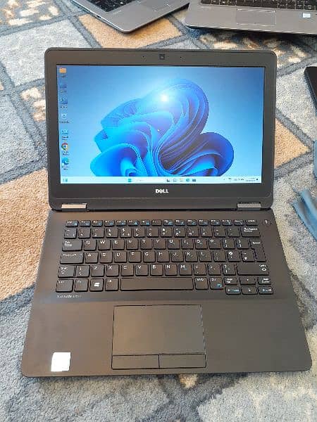 dell 7270 1