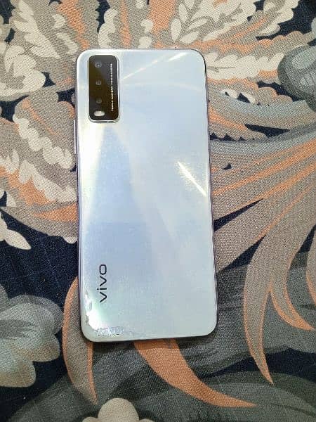 vivo y20 4gb ram  64gb rom 4