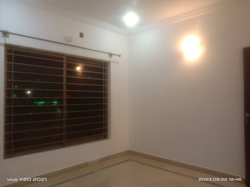 1500 Square Feet House Situated In E-11 For sale 14