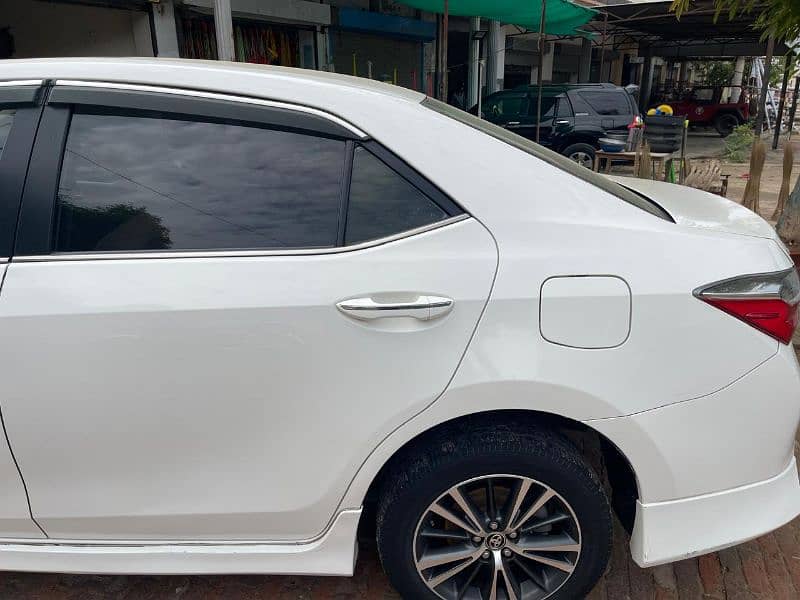 Toyota Altis Grande 2021 11