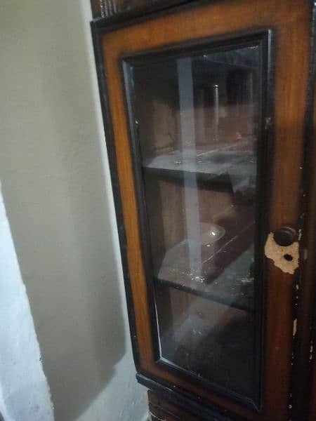 3 door wardrobe or Almari with mirror for sale 11