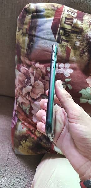 iphone xr 128 gb nonpta 6