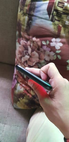 iphone xr 128 gb nonpta 9