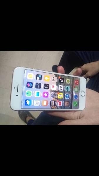 i phone 7   128 gb Pta Aproved 2