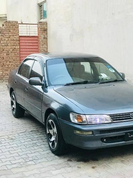 Toyota Corolla XE 1998 12