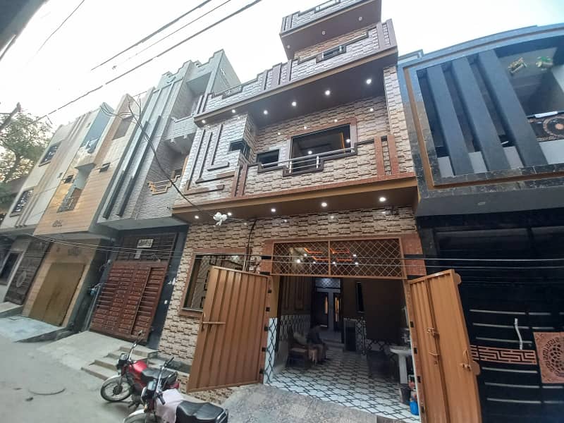 5 Marla Triple Storey House Owner Build House For Sale 1