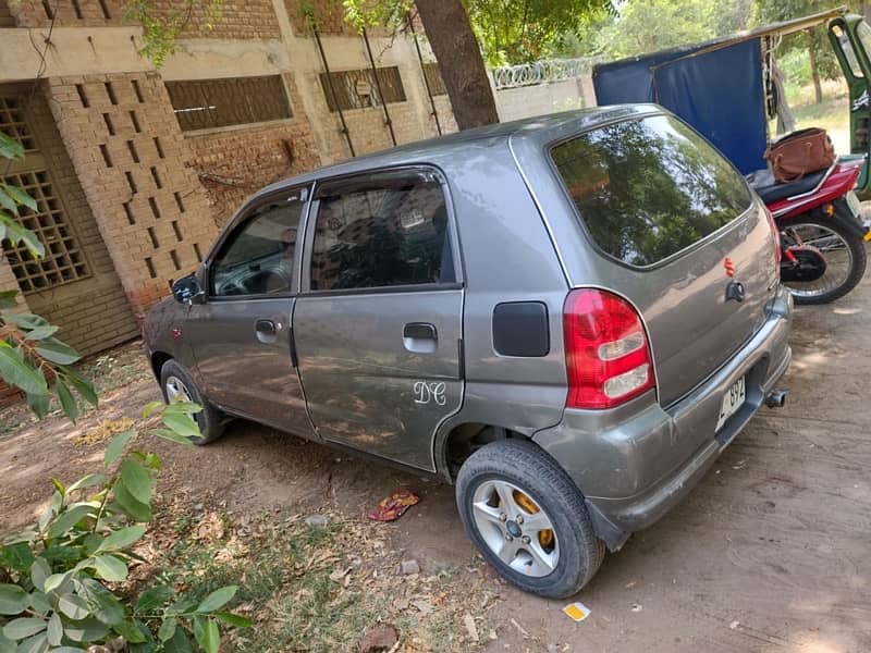 Suzuki Alto 2011 10