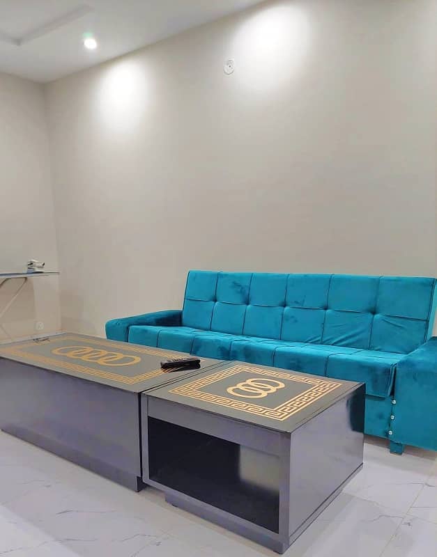 Luxury Furnished Flat Available on Daily Basis Rent 7