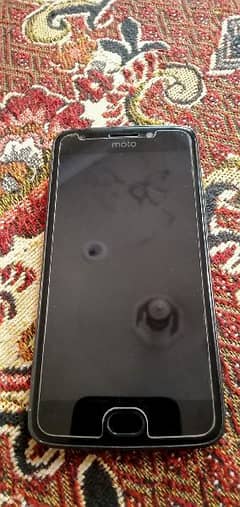 moto E new condition 0