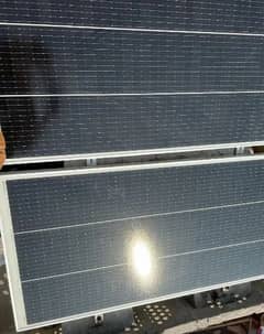 200 watt 3 panels 0