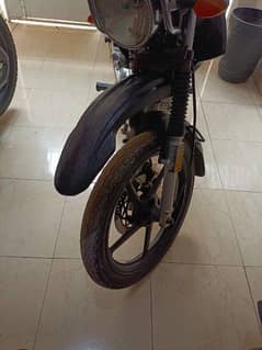 I am selling my YBRG 125 2018 black color