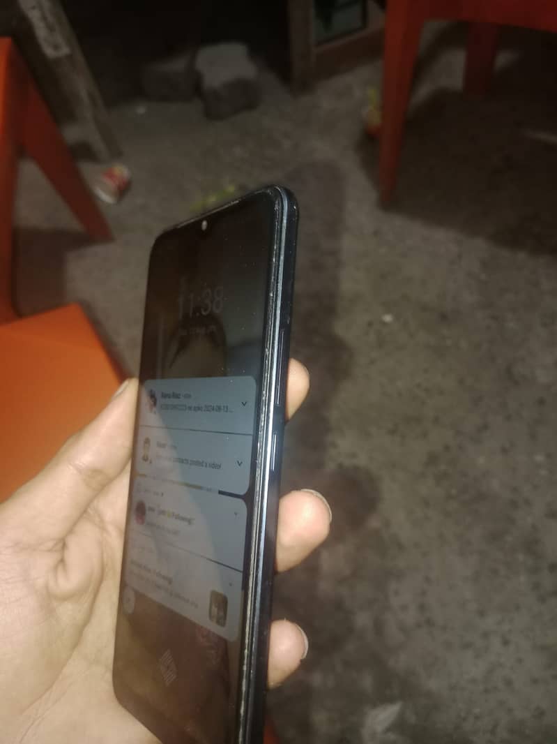 vivo v23e 8+4 128 1