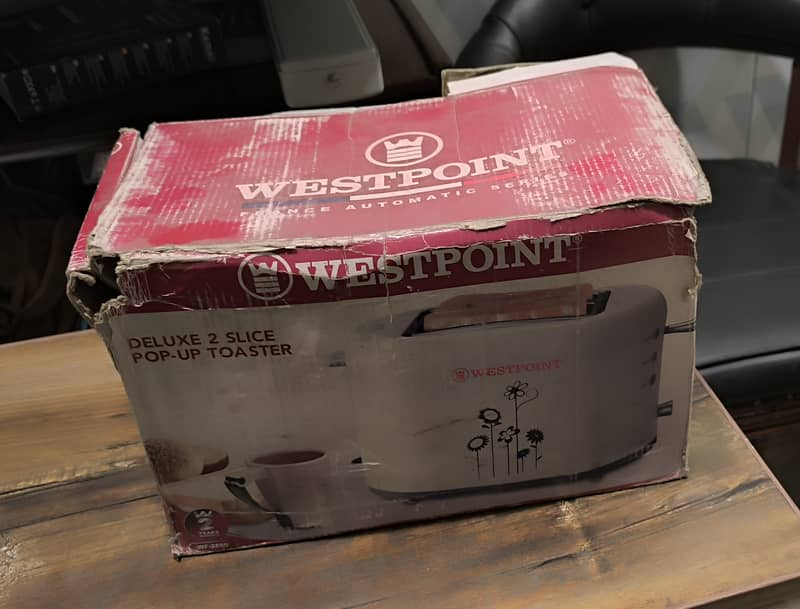 WESTPOINT Deluxe 2 Slice Pop-Up Toaster - Gently Used, Excellent Condi 3