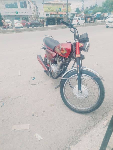 HONDA 125 21 MODEL LIKE NEW. 5