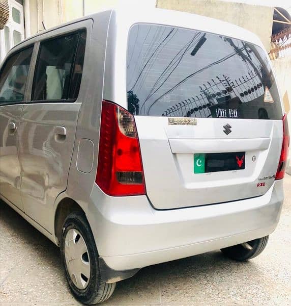 Suzuki Wagon R 2017 1