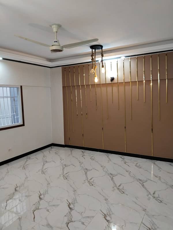 CHANCE DEAL 2 BED ROOM APARTMENT AVAILABLE FOR SALE 5