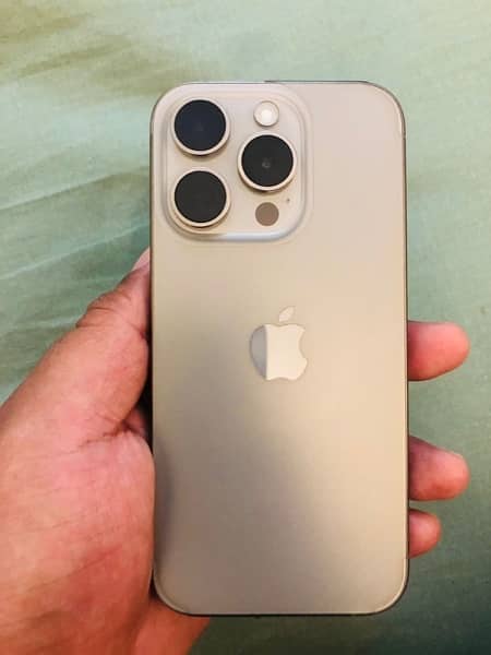 iphone 15 pro 0