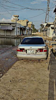 Nissan Sunny 2001