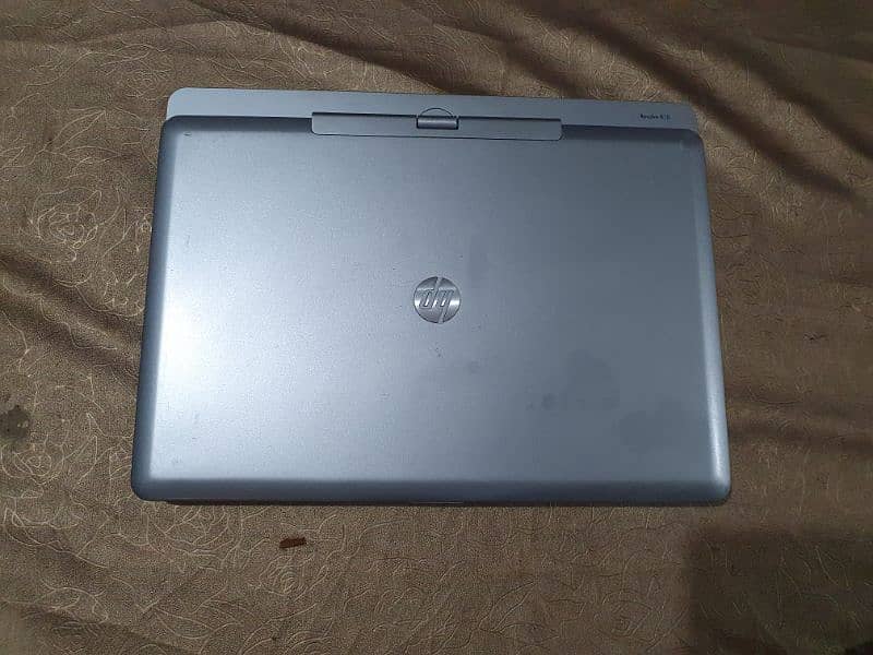 HP EliteBook Revolve 810 | i5 5th Gen | 2GB Graphic Card | 128 SSD 8