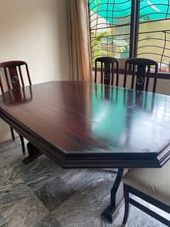 6 seater Dining Table