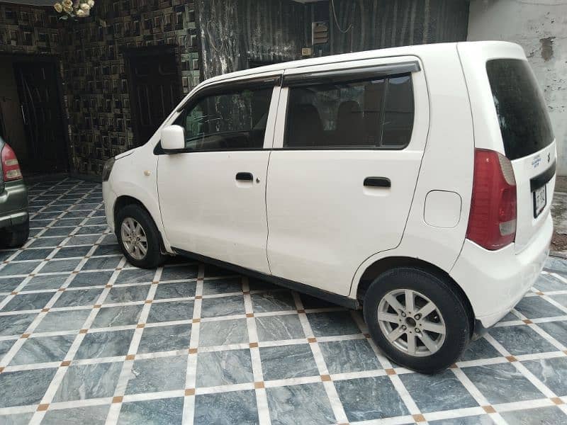 Suzuki Wagon R 2019 3