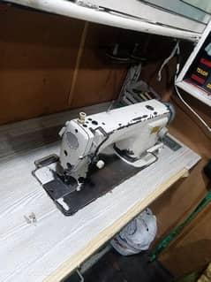 Silai machine 10/10 condition for shop