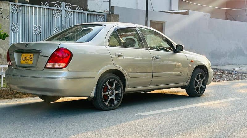 Nissan Sunny 2006 3