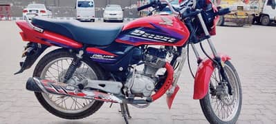 Genuine Honda Deluxe 125, model 2016, Mandi bahauddin, o332,8373,416