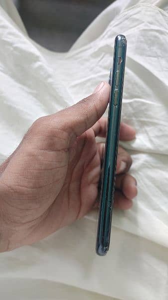 Iphone 11 pro max Non Pta 5