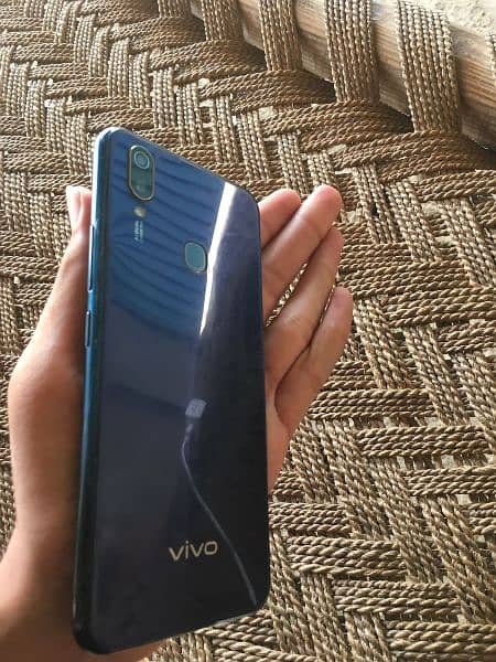 vivo y11 3