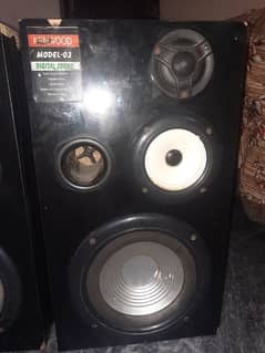 i am selling my woofers 0