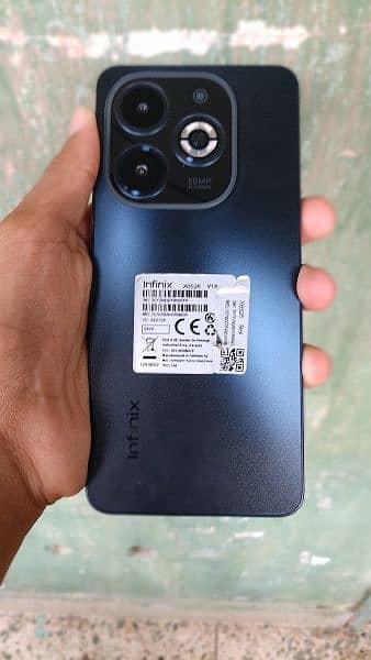 infinix smart 8 plus.   Open Box 1