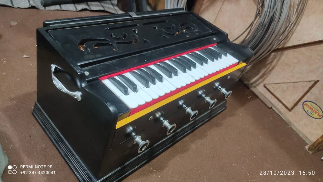 indain set Harmonium 3