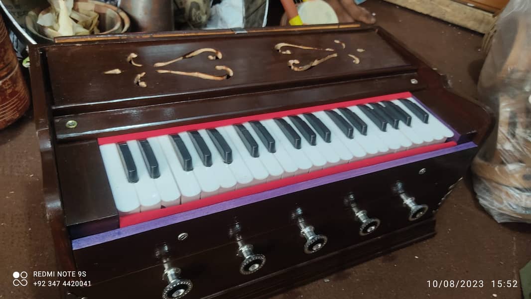 indain set Harmonium 4