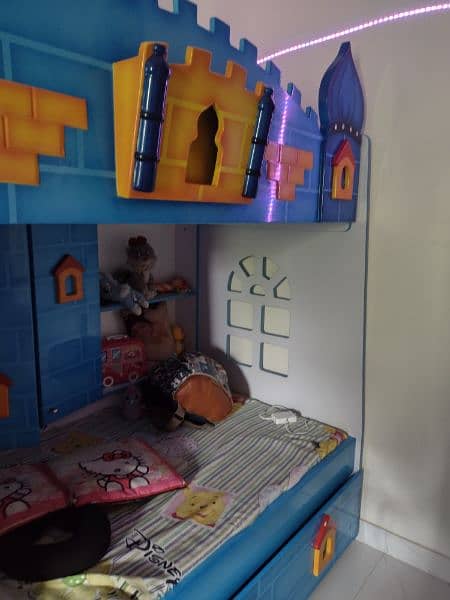 castle bunk bed 2