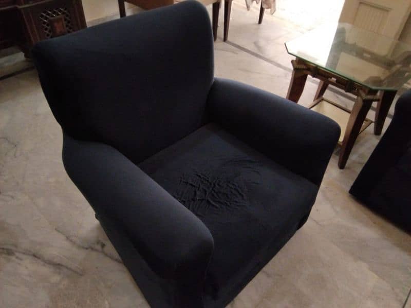 Brand new navy blue 5 seater sofa in mint condition. 1