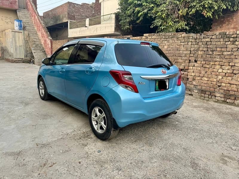 Toyota Vitz 2014 7