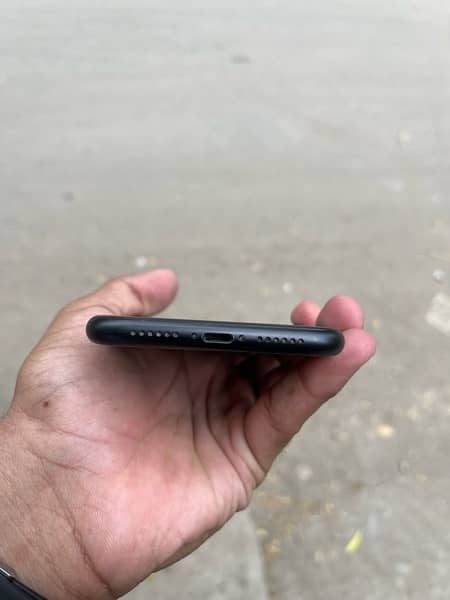 iphone xr 64gb non pta jv 4