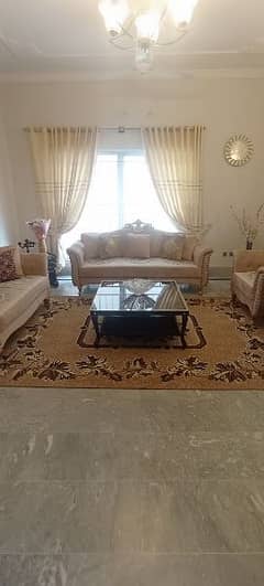 7 seater luxury sofa with centre table 0