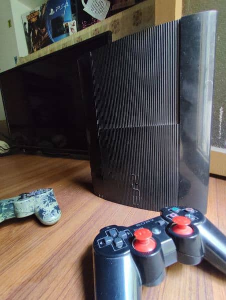 PS3 SUPER SLIM 500 GB - MODDED 4