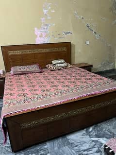 Double bed with orthopaedic Mattress 0