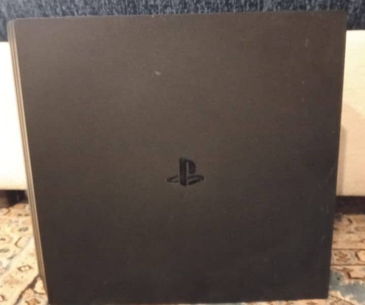 PS4 PRO 1