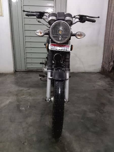 Suzuki gs 150cc condition full okay new tyer 11