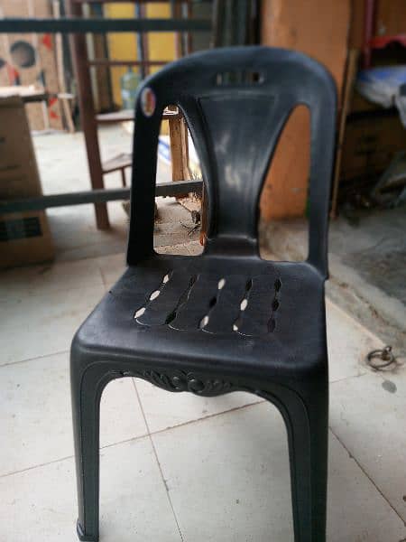 full plastic chair 1