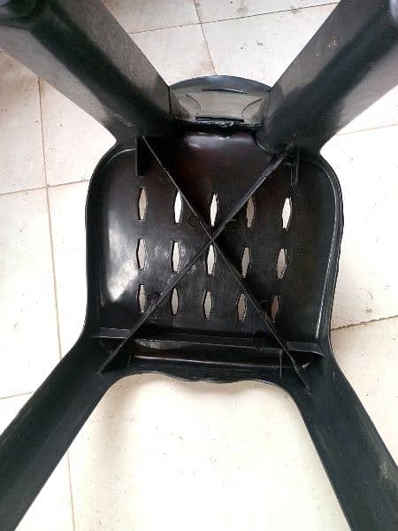 full plastic chair 3